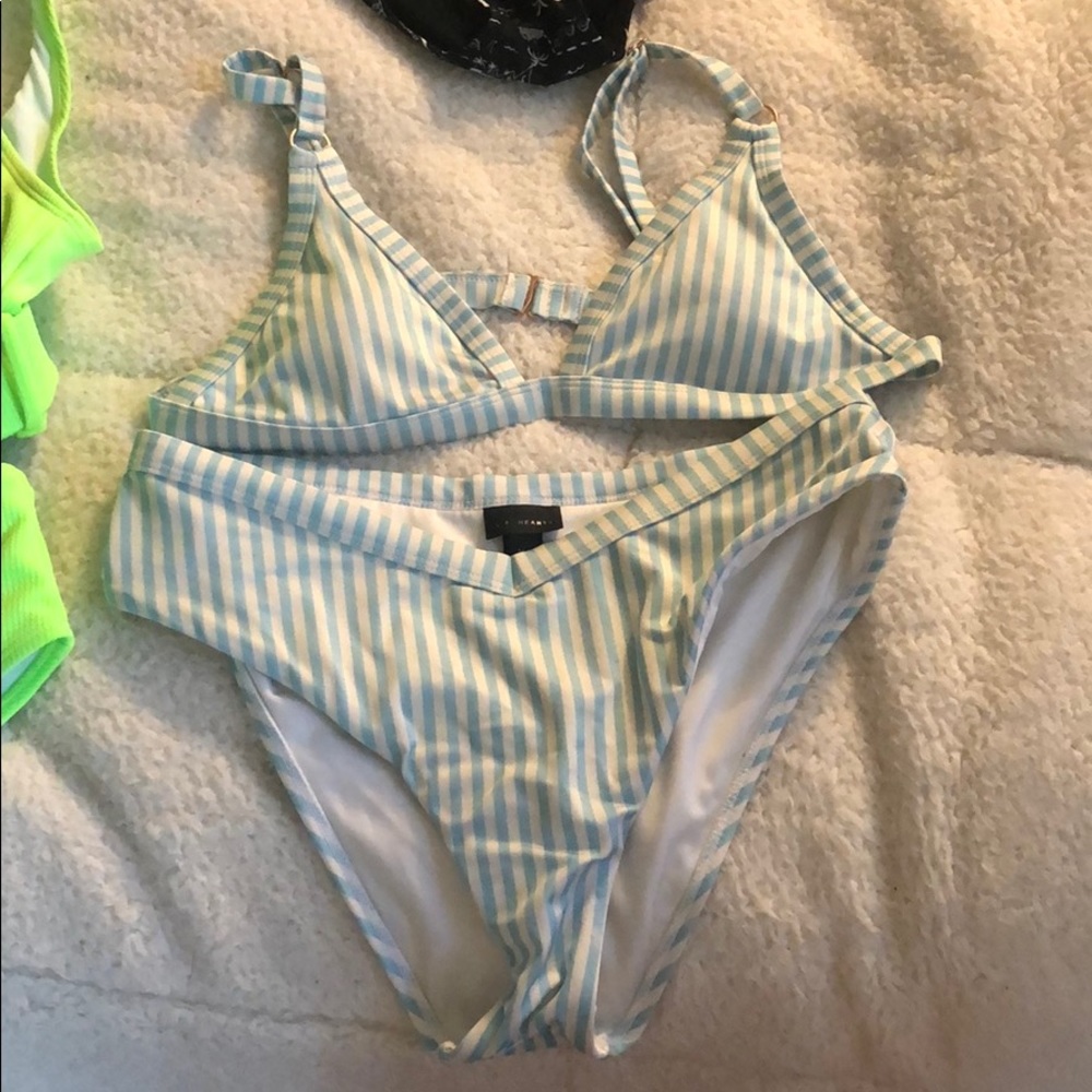 2 for $25 or 1 for $15!! Swim suit BUNDLE!!